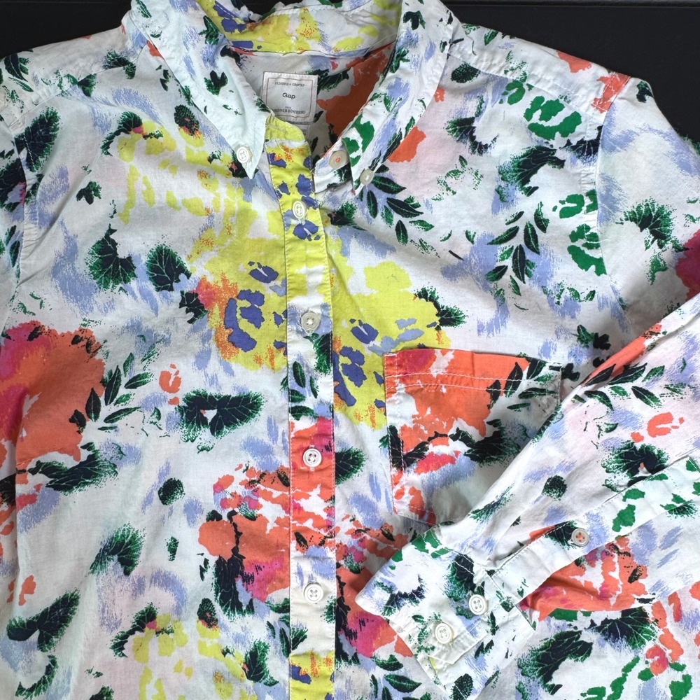 Gap The Shrunken Boyfriend Womens Medium Watercolor Floral Cotton Button Down